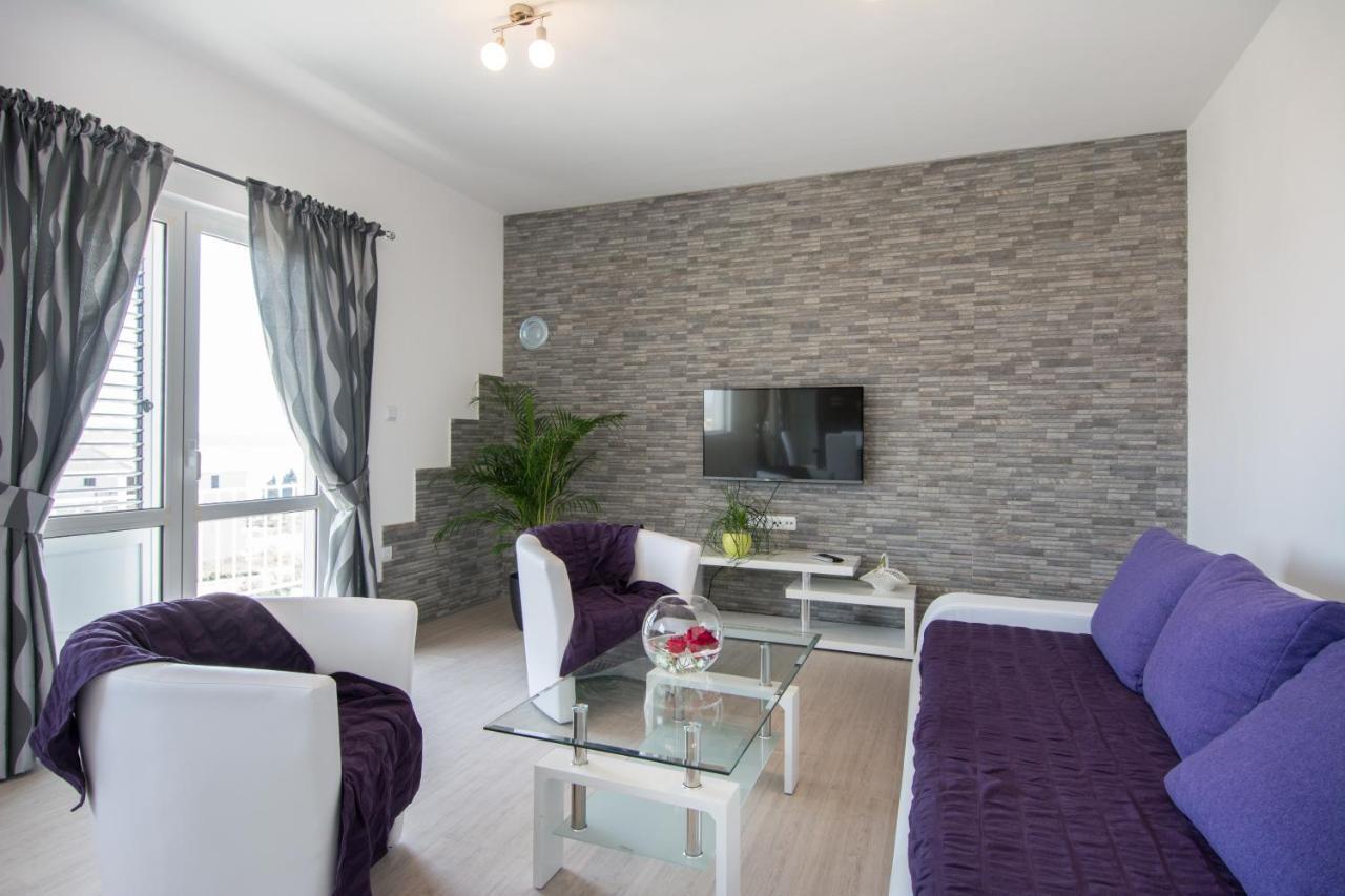 Lux Apartman S Pogledom Na More Трогир Экстерьер фото
